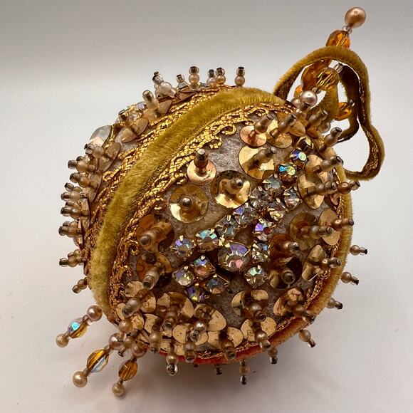 Vintage Gold 3 Inch Handmade Ornament Sequin Beaded Push Pin Jewelry Christmas - Picture 1 of 10
